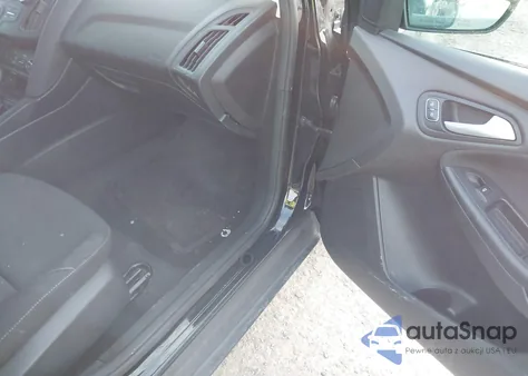 2016 Ford Focus Se from USA, damaged, VIN 1FADP3F28GL348778